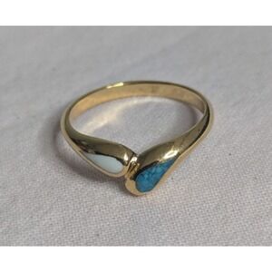 Connecting Teardrop‎ turquoise white inlay Womens gold ring size 6 unisex mens